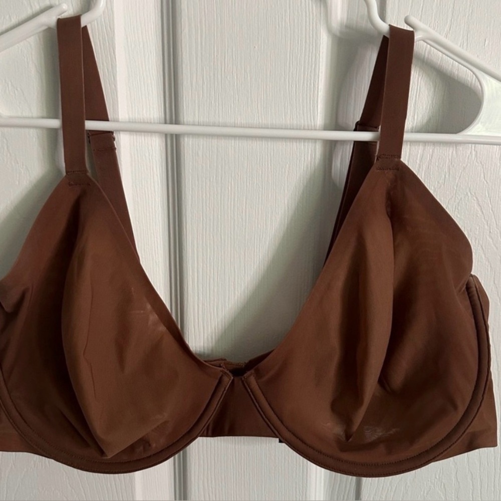 SKIMS Fits Everybody Unlined Demi Bra - 40DD